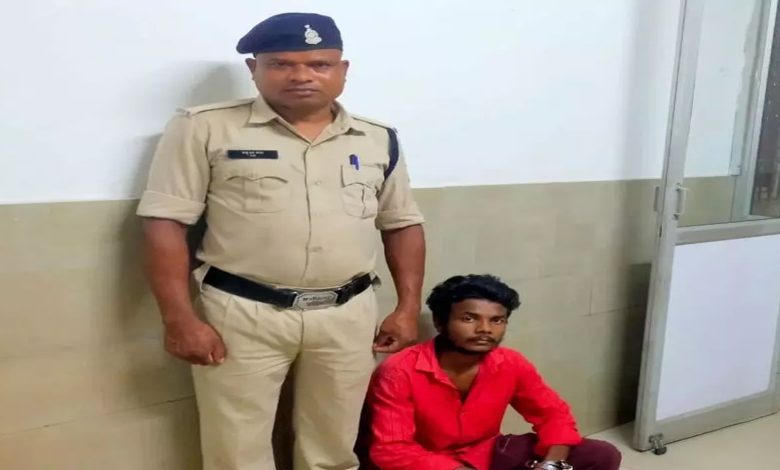 Police rescued the teenager, the youth who kidnapped her was arrested