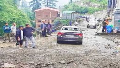 Tourism business got affected as soon as rain started in Himachal