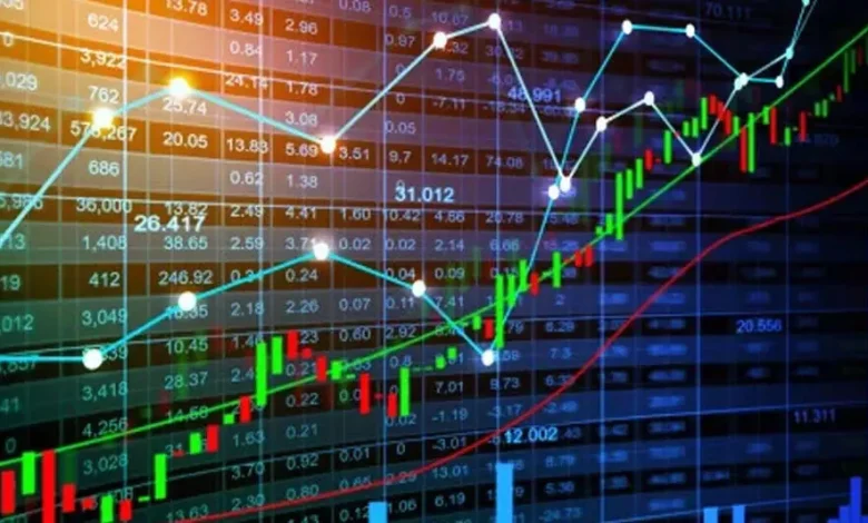 Stocks with more than 300% returns divided into 10 parts