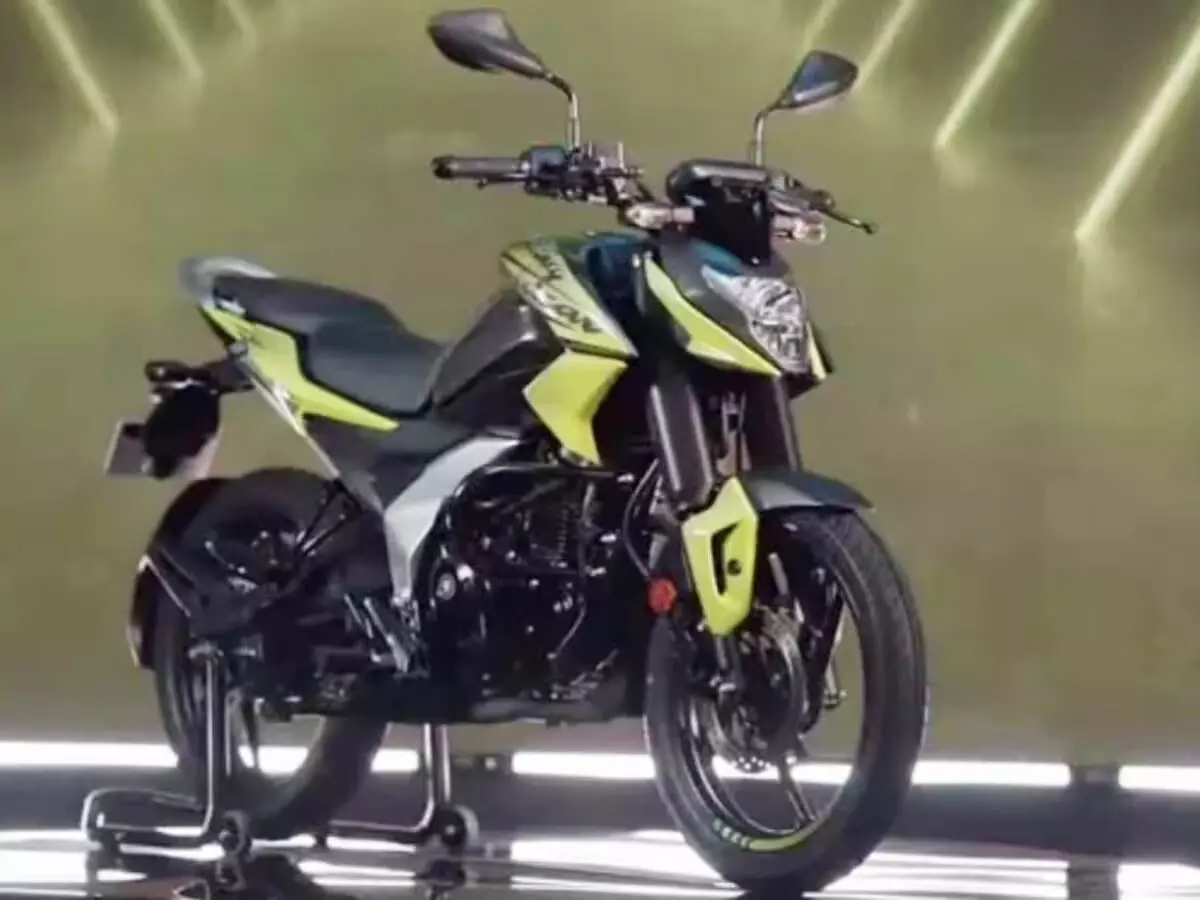 Which one offers better price for New Bajaj Pulsar N125?