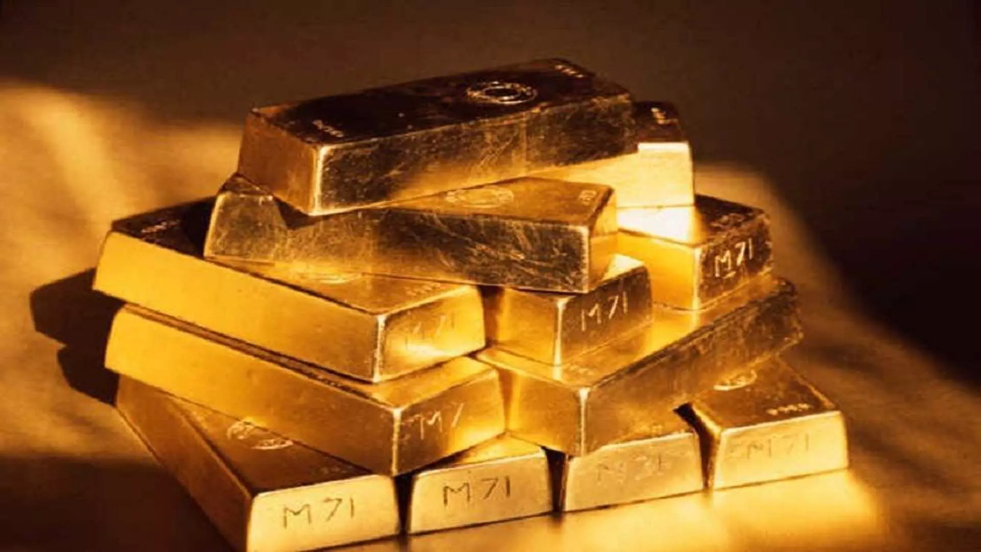 Gold fell by Rs 200, while silver jumped by Rs 2,400