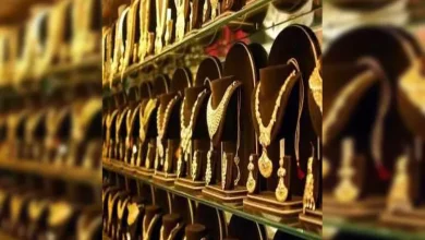The gold market is bustling on the auspicious occasion of Akshaya Tritiya and weddings