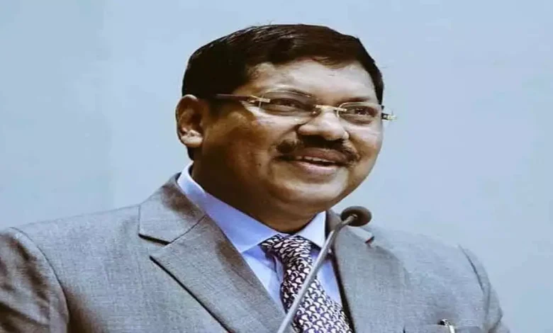 CJI Gavai starts with a bang
