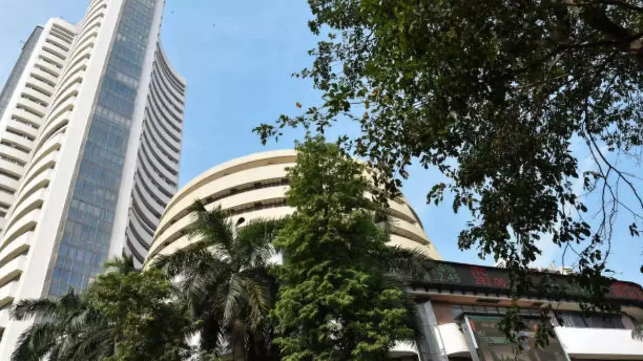 Stock market closed with gains, buying in IT stocks
