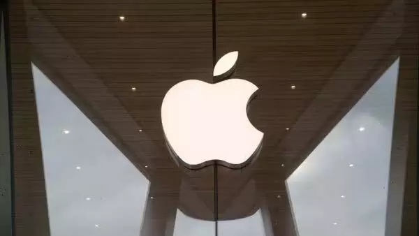 Tech giants risk new charges over App Store restrictions