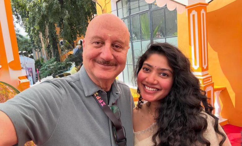 Anupam Kher meets Sai Pallavi, calls her 'genuine, affectionate, spontaneous'