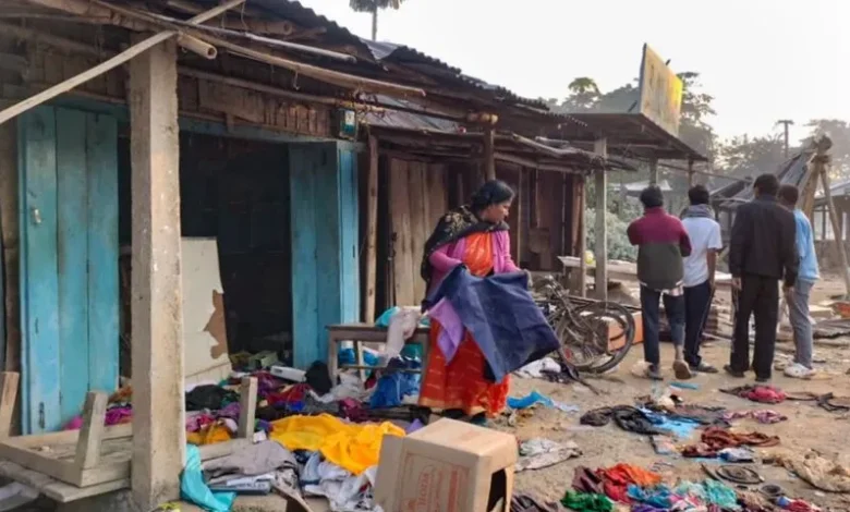 Assam: The night was spent amidst fire and fear; hundreds of families fled from Karbi Anglong