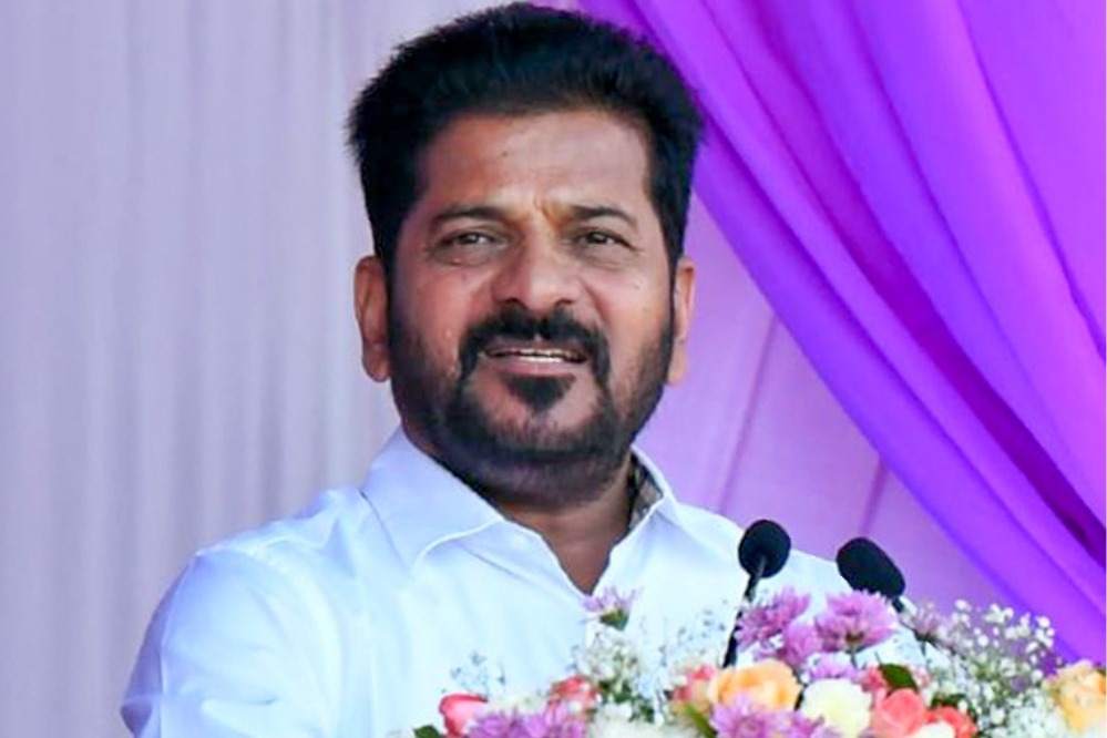 Telangana CM urges people to elect capable leaders as Sarpanch