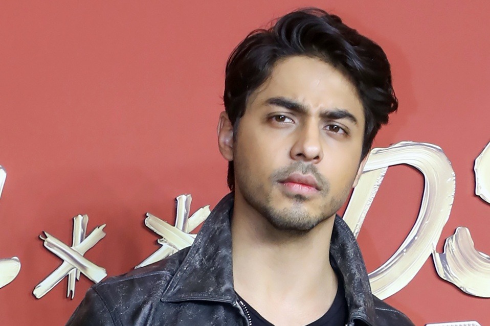 Video of Aryan Khan making objectionable gestures at a Bengaluru pub goes viral