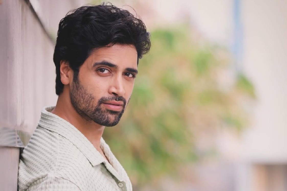Adivi Sesh reveals why he is not dubbing 'Dakait' in Hindi