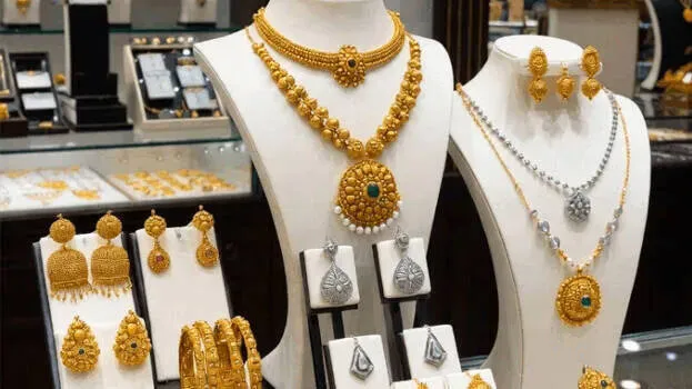 Jewelry lovers have found some relief as gold prices have seen a slight dip in the state.