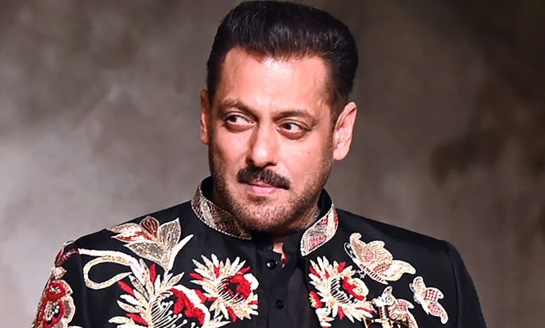 Salman Khan summoned by Kota Consumer Court in Pan Masala advertisement case