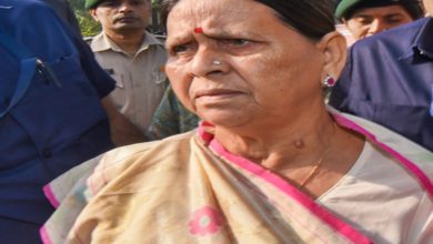 Delhi HC issues notice to CBI on Rabri challenge to IRCTC hotel case