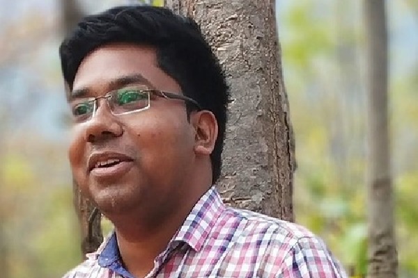 Bengal: Doctor turns to crowdfunding to pay for government bonds