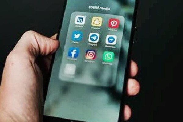 Australia bans social media for children, shuts down 4.7 million accounts