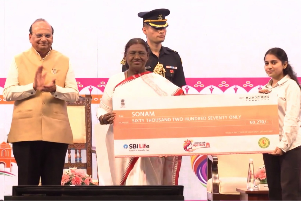 Lakhpati Bitiya Yojana launched in Delhi, government provides several benefits for women