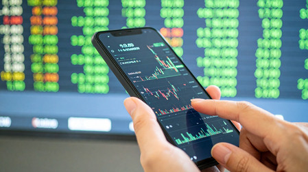 Market pressure: Due to several factors, FIIs again became net sellers this week